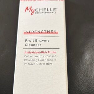 Fruit Enzyme Cleanser - White and Red
